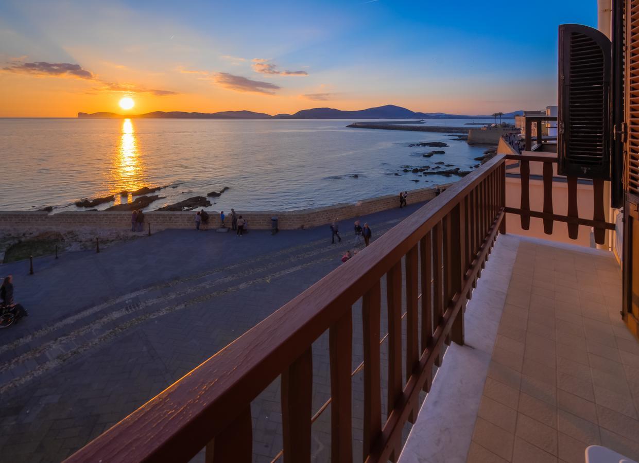 Alguerhome Casa Blu Sea View ภายนอก รูปภาพ